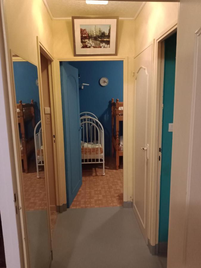 Maison Complete Montluçon Esterno foto