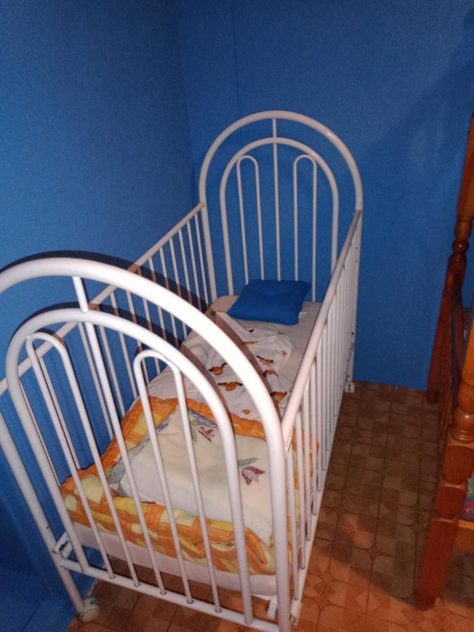 Maison Complete Montluçon Esterno foto