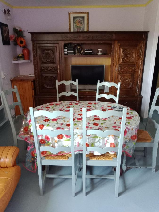 Maison Complete Montluçon Esterno foto